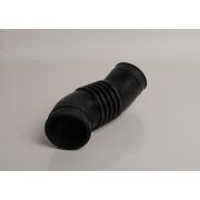 Патрубок воздушного фильтра TOYOTA LAND CRUISER  Prado 17881-17020